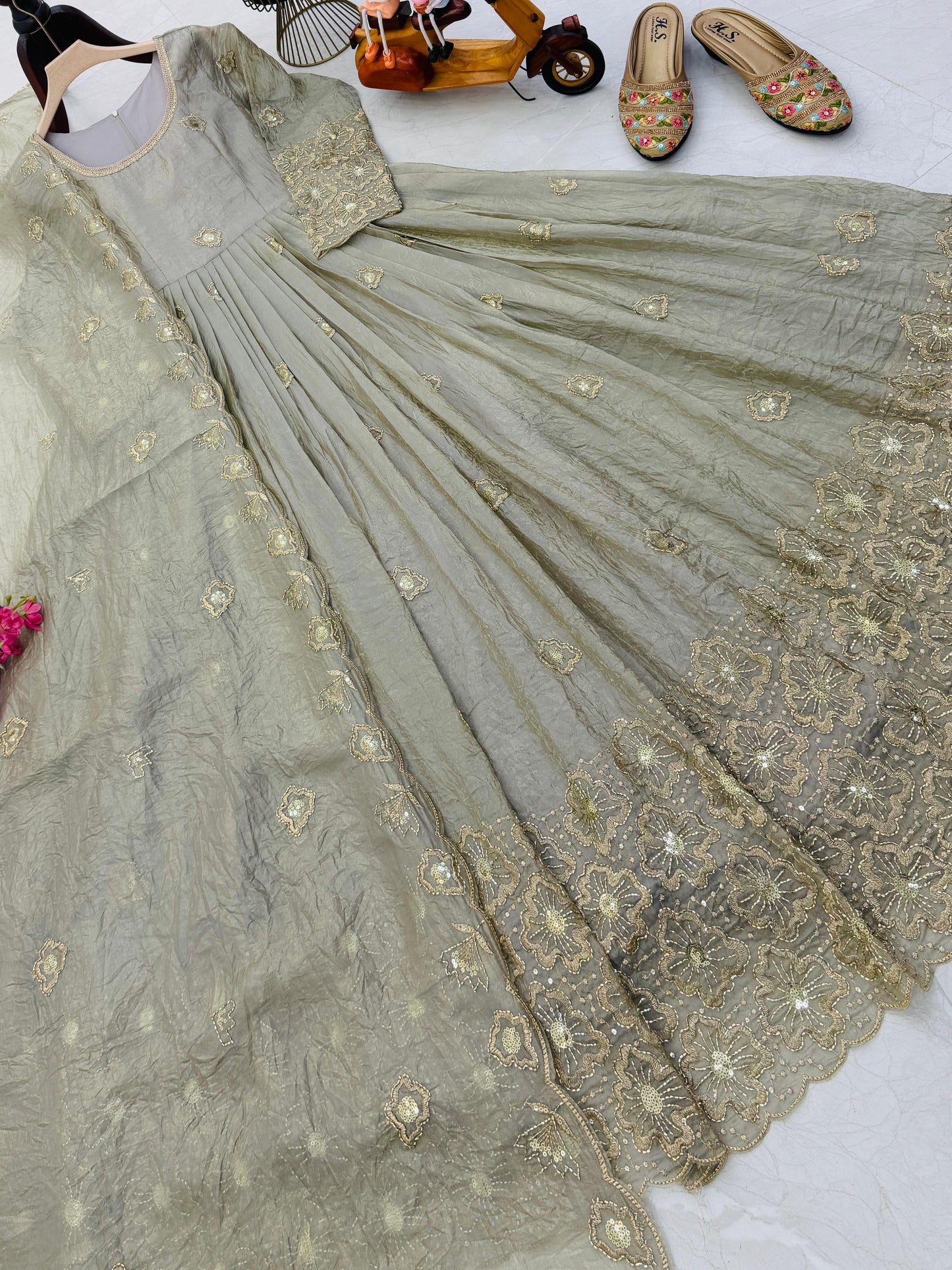 New Designer Party Gown Pent & Dupatta Set (olive green)-10018