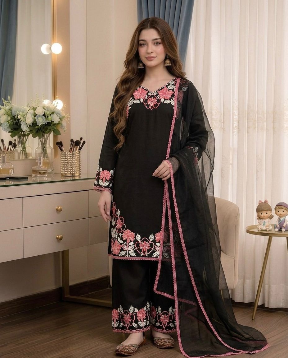 Ayra Special Pashmina Kurta Set : Black (AD-235)