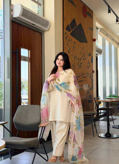 Gulnaaz Floral Ensemble (330)