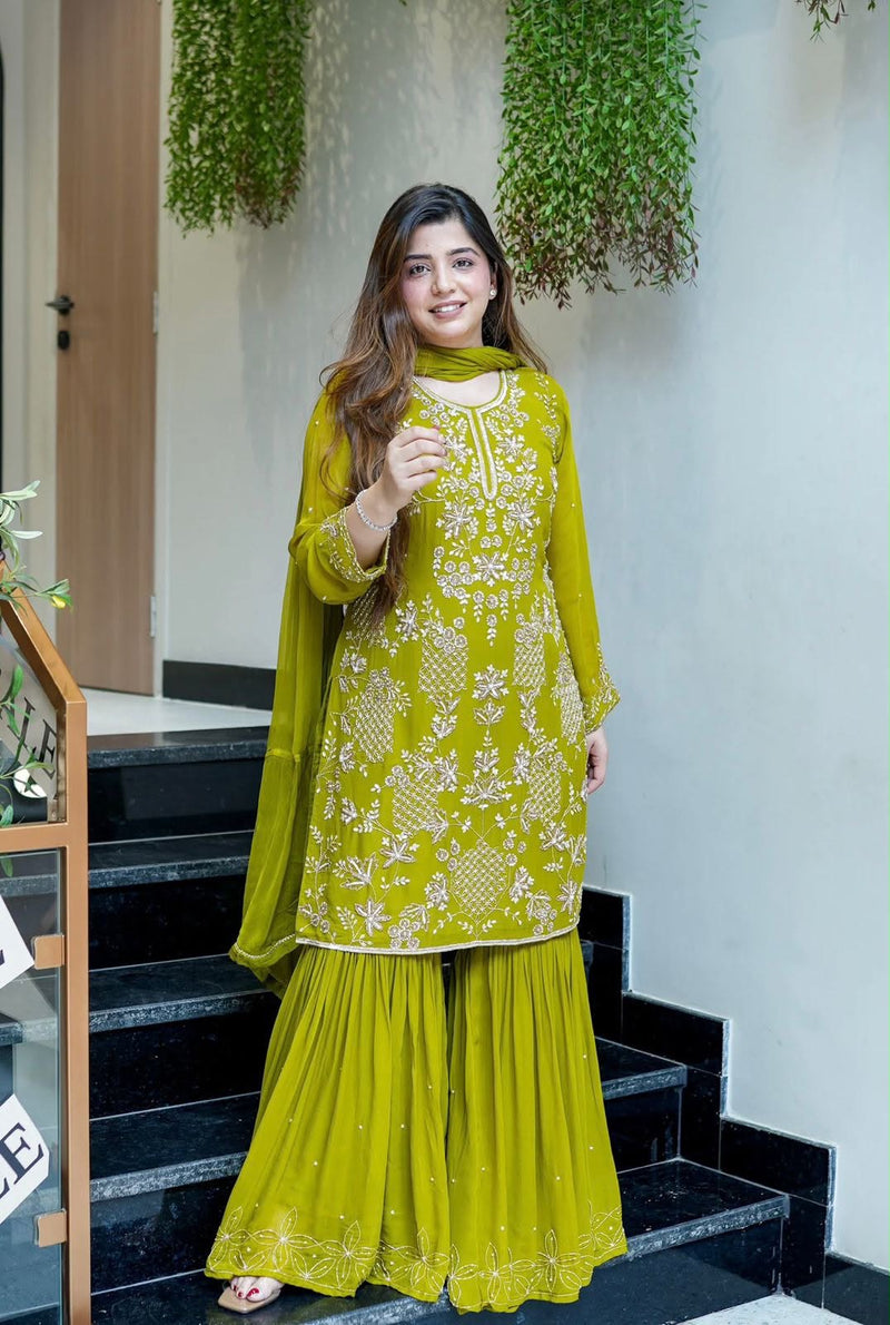 The Chartreuse Bloom Sharara Set (Green : JF-027)