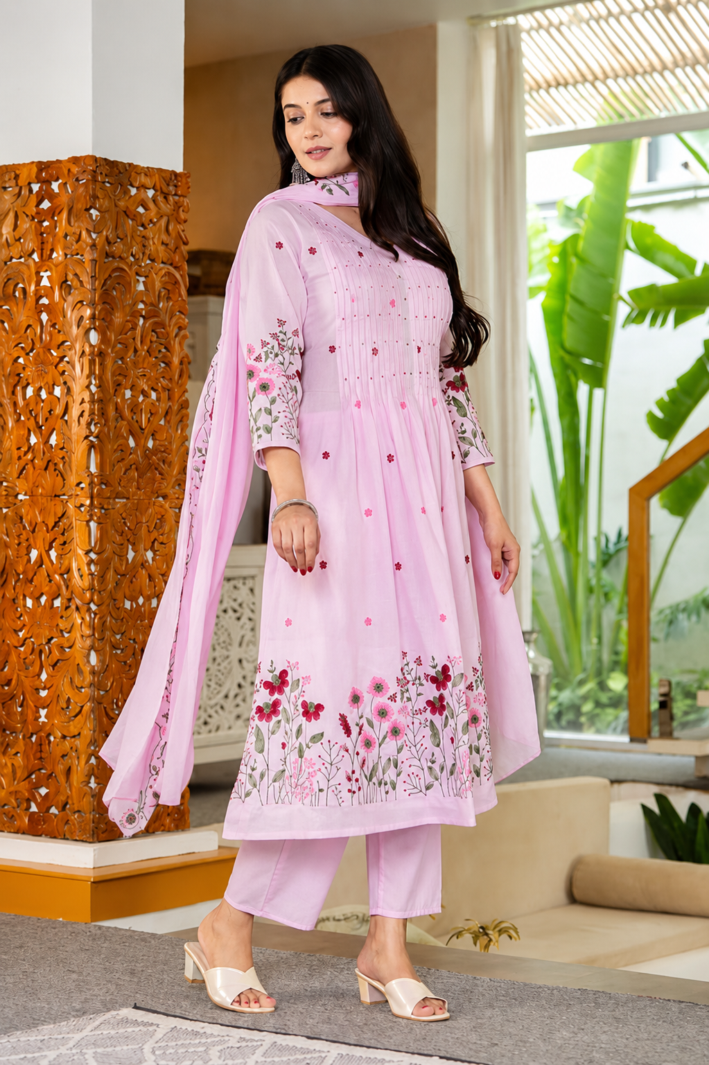 Ivory Floral Embroidered Anarkali Kurti Set with Dupatta(Pink)