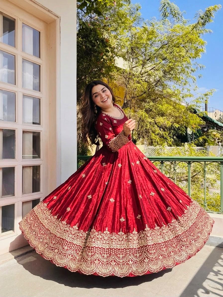 The Regal Crimson Anarkali 
: (895)