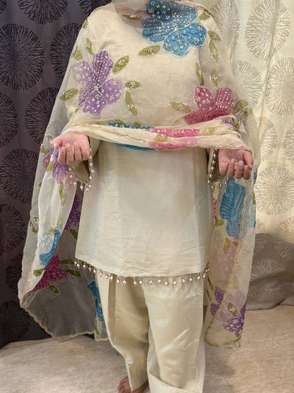 Gulnaaz Floral Ensemble (330)