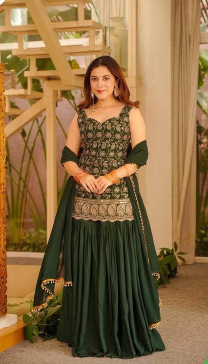 Sharara plazzo and Dupatta
(MD-3093) Green