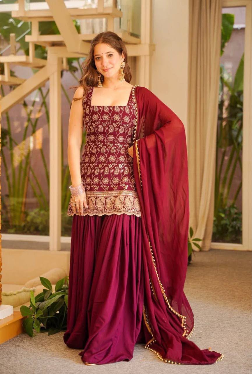 Sharara plazzo and Dupatta❤️ 
(MD-3093) Red