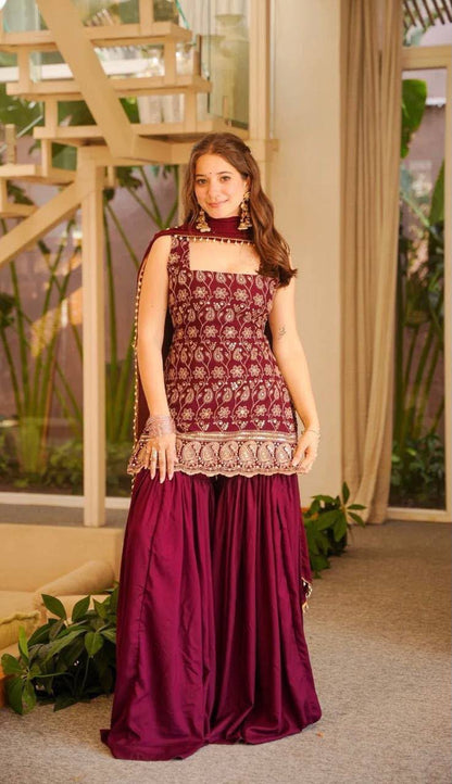 Sharara plazzo and Dupatta❤️ 
(MD-3093) Red