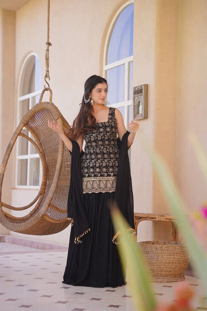 Sharara plazzo and Dupatta❤️ 
(MD-3093) BLACK