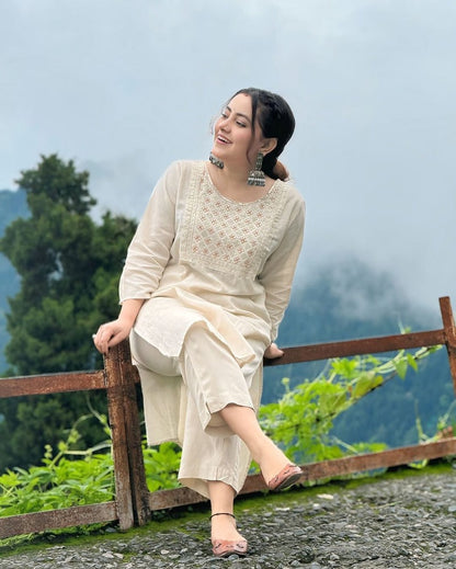 Ivory Mountain Breeze Cotton Kurta Set