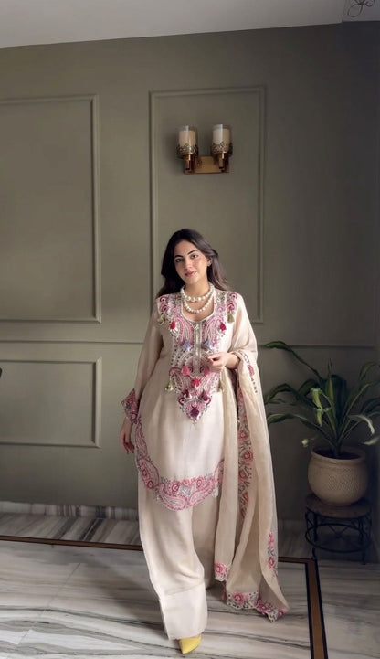 Ivory Pink Paisley Embroidered Kurta set - (5348)
