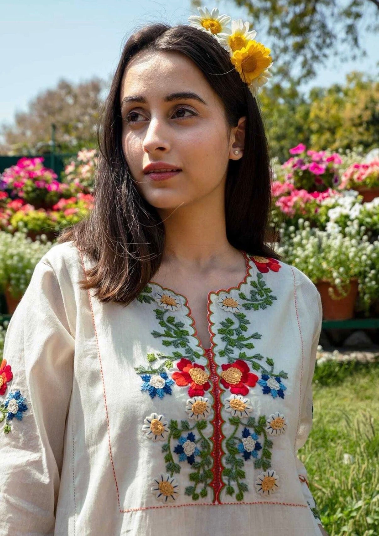 “Ivory Garden Floral Embroidered Kurta Set”
